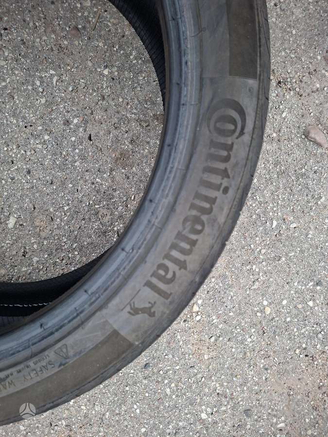 Continental, vasaras 235/40 R18