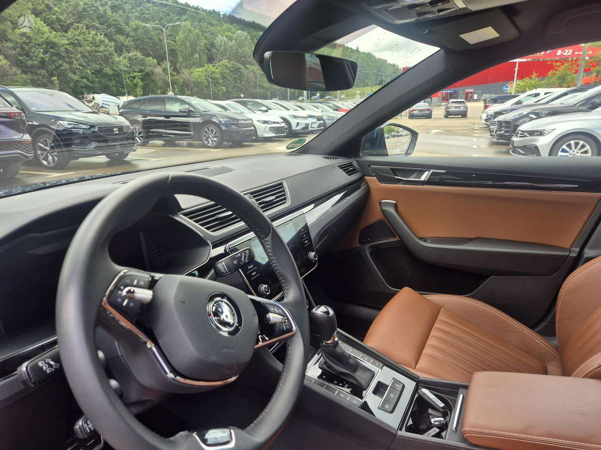 Skoda Superb, 2.0 l., Универсал