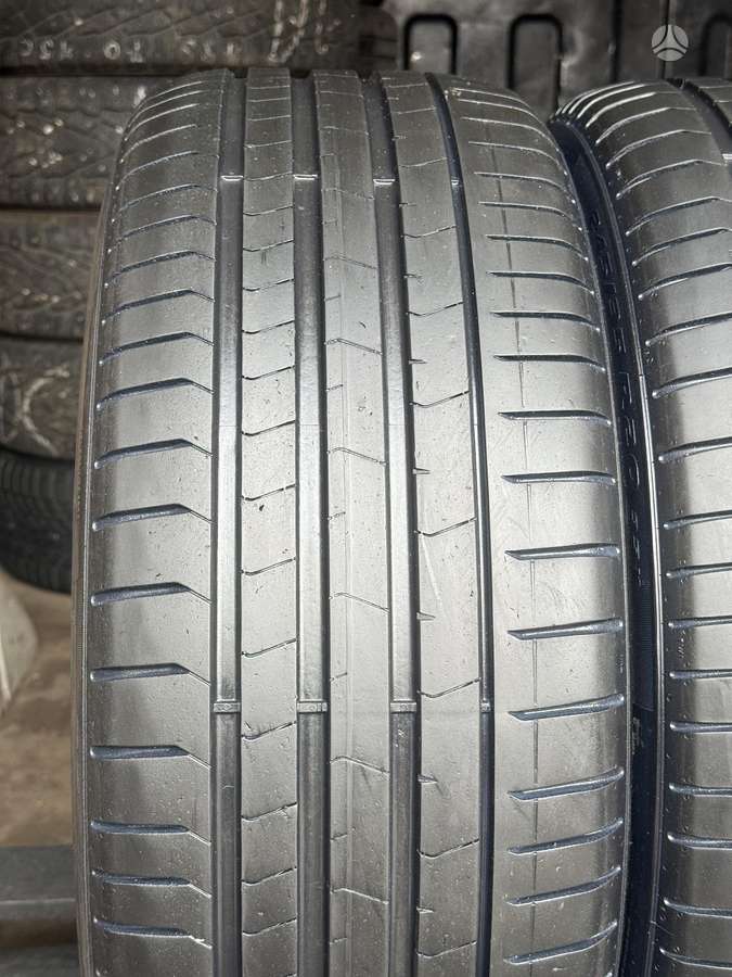 Pirelli PZero, летние 245/35 R20