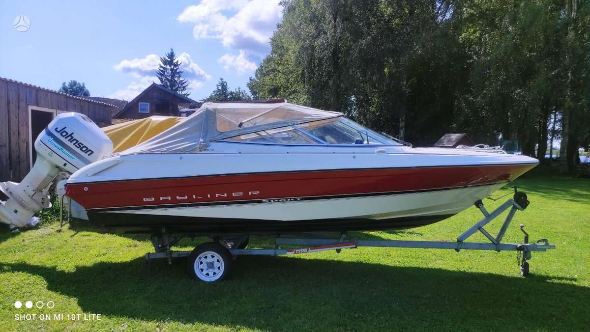 Bayliner Capri, яхты / катера