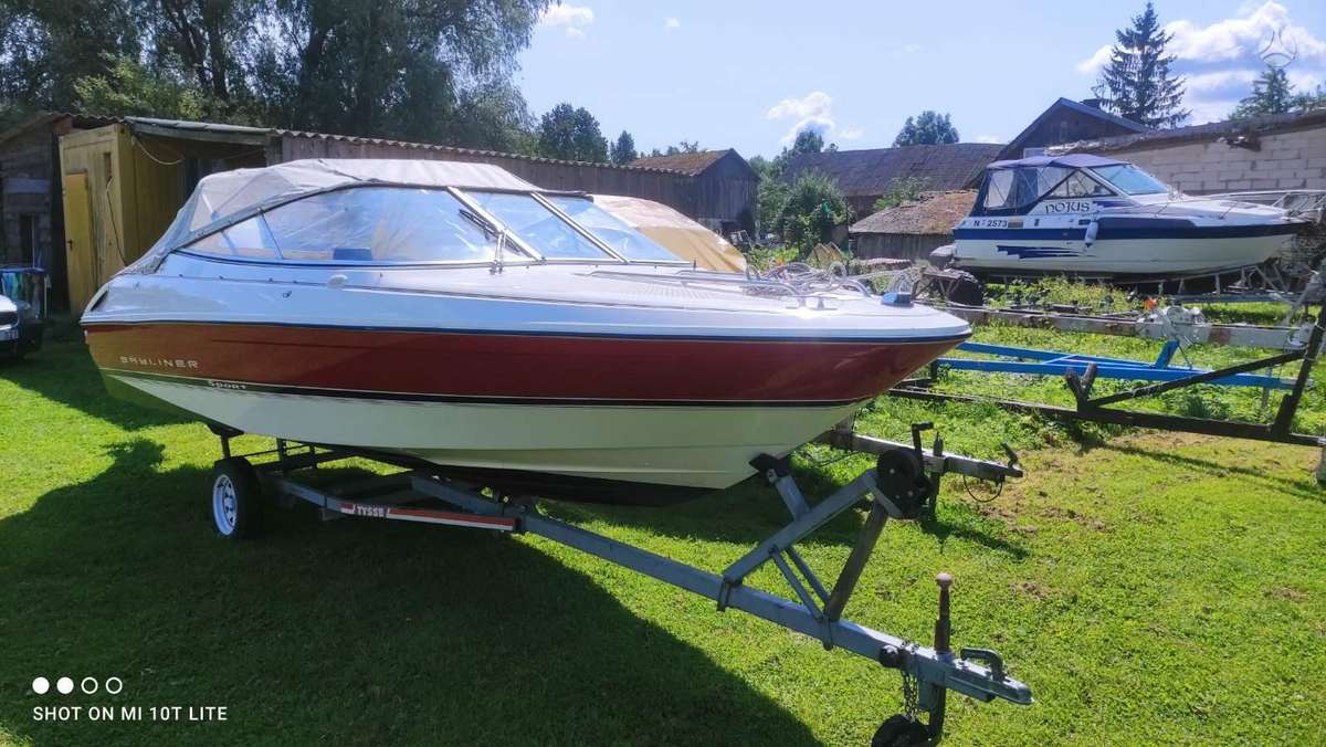 Bayliner Capri, яхты / катера