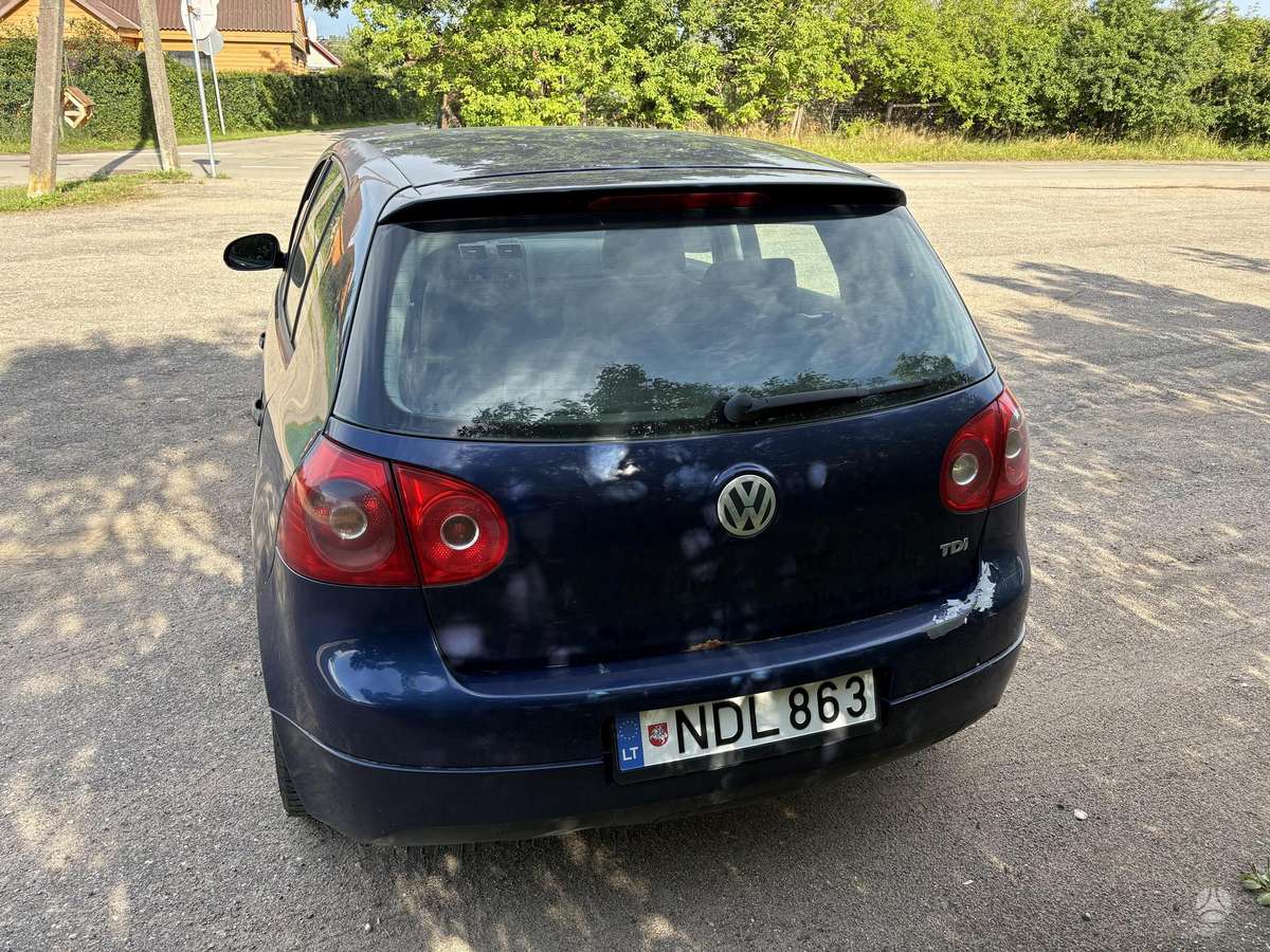 Volkswagen Golf - 3