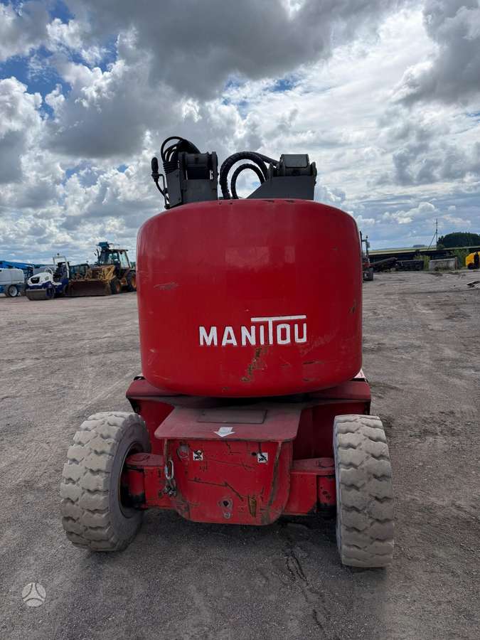 Manitou 150 AET, alkūniniai keltuvai