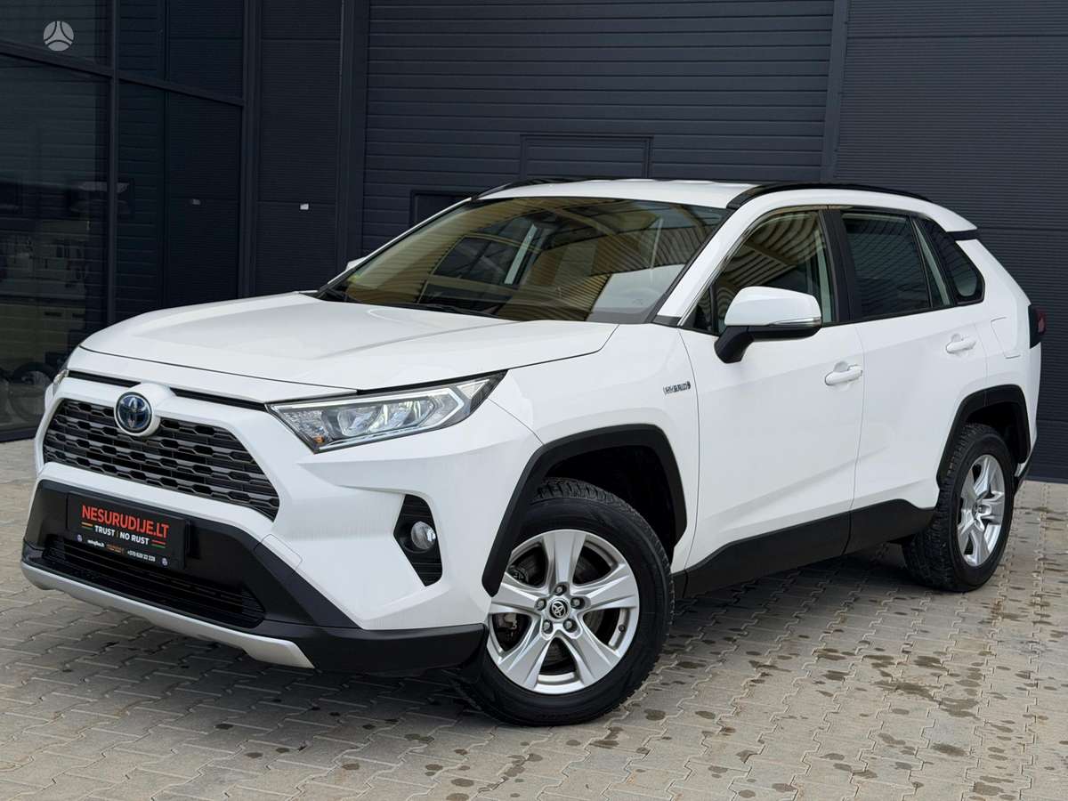 Toyota RAV4 - 1