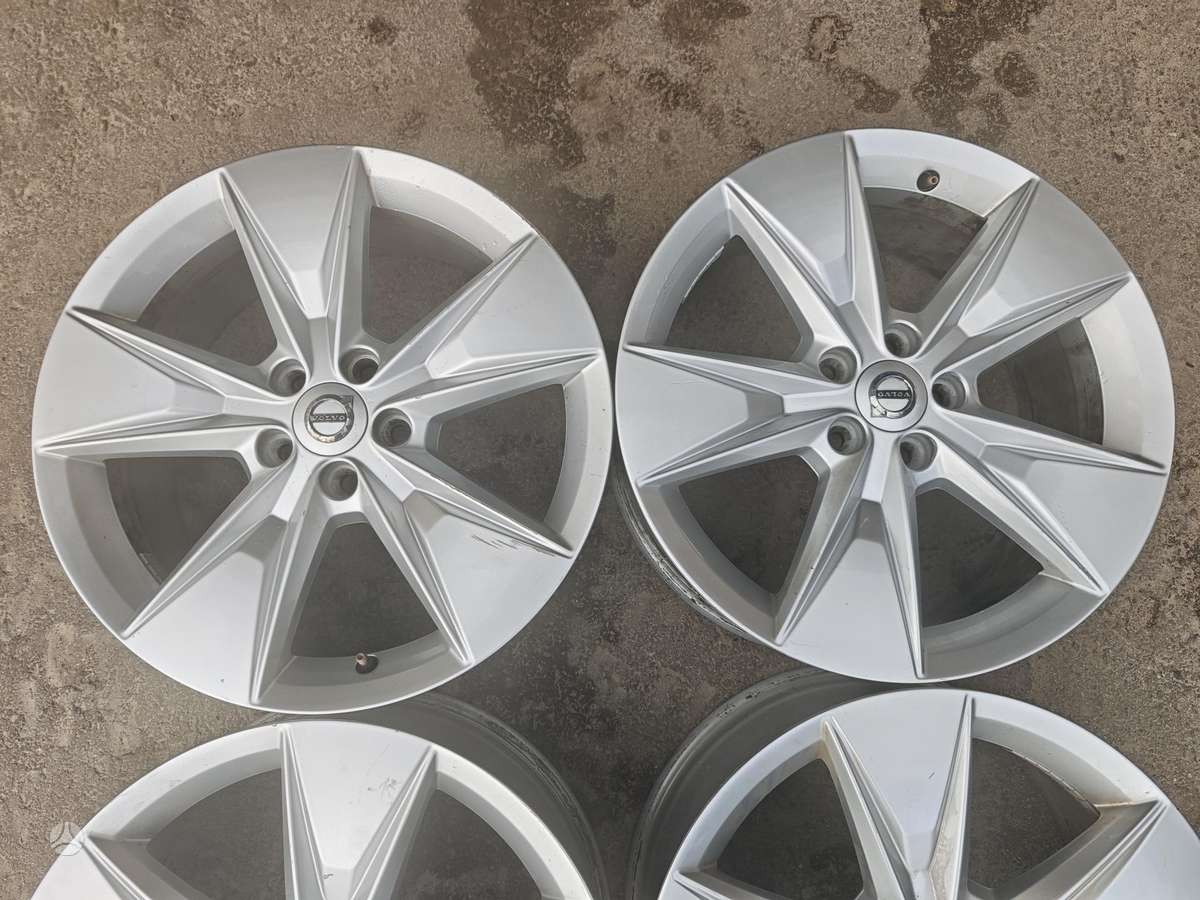 Volvo Xc60, lengvojo lydinio, R17
