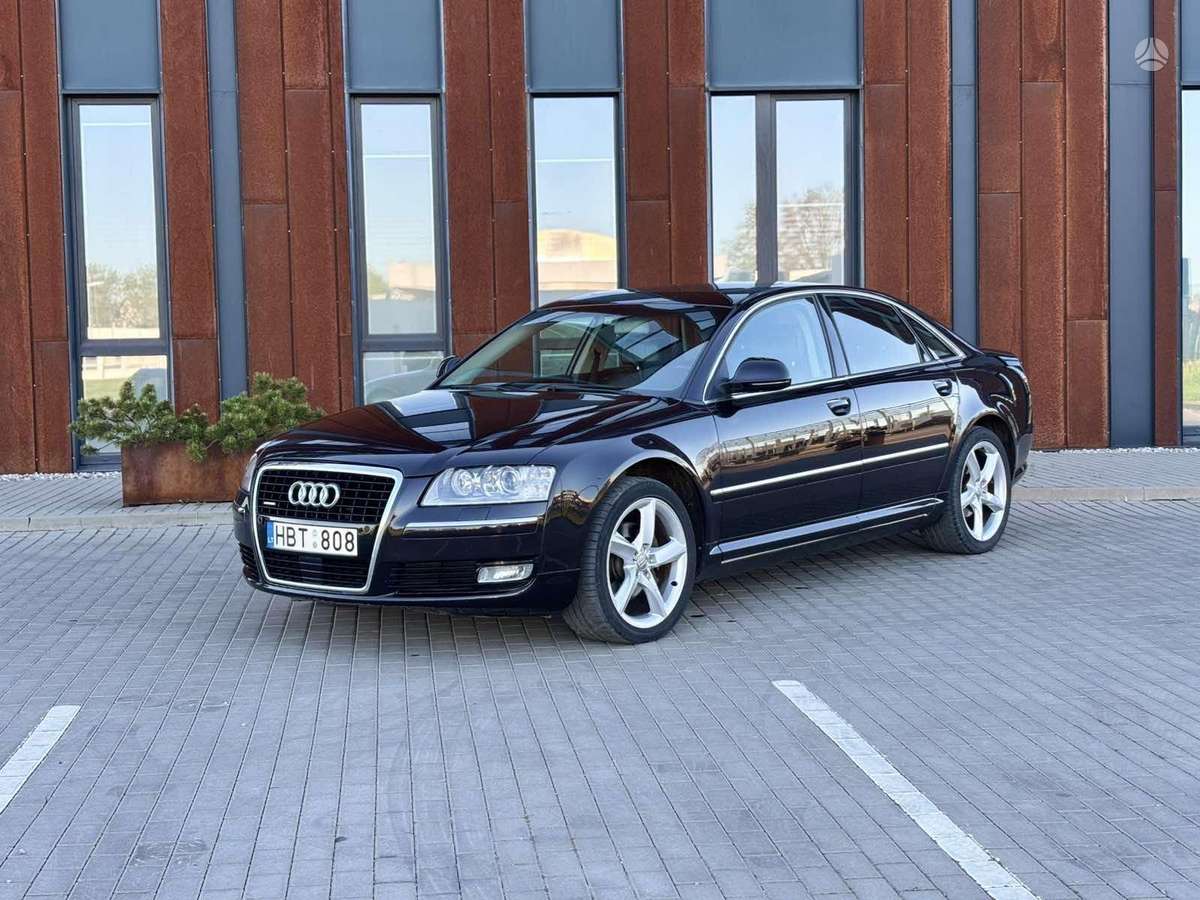 Audi A8, 3.0 l., Седан