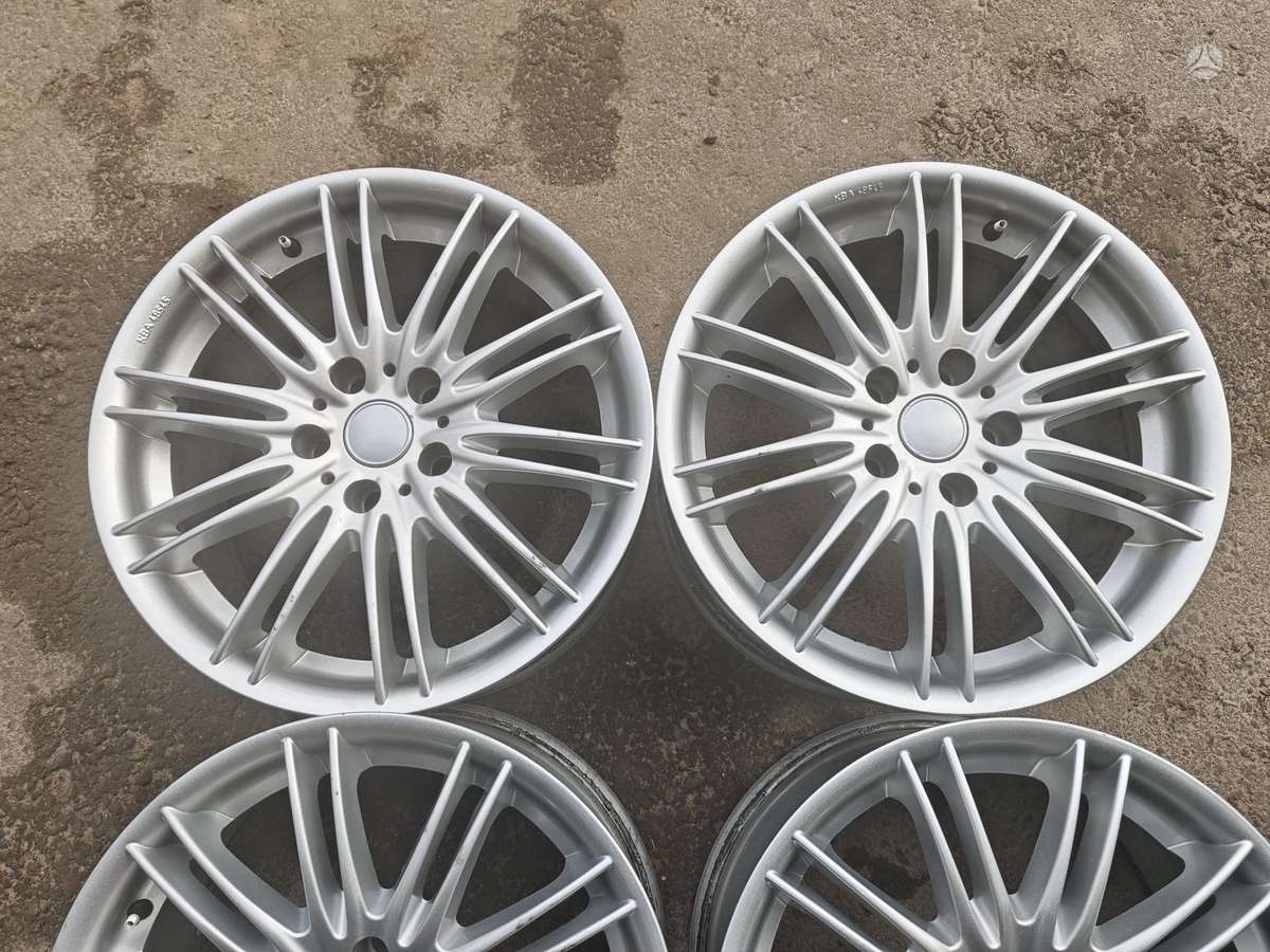 Audi A4, light alloy, R17