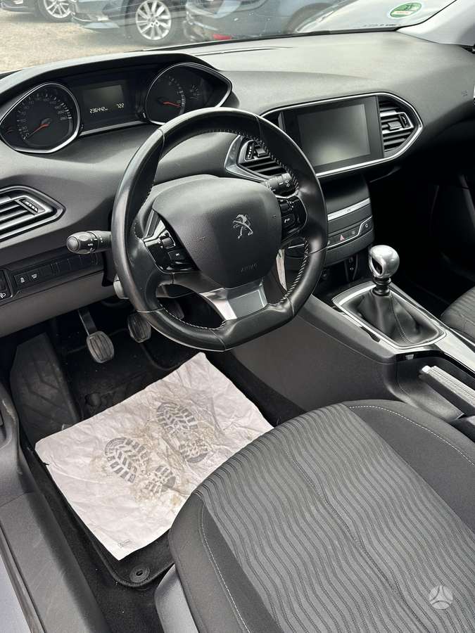 Peugeot 308, 1.6 l., Универсал