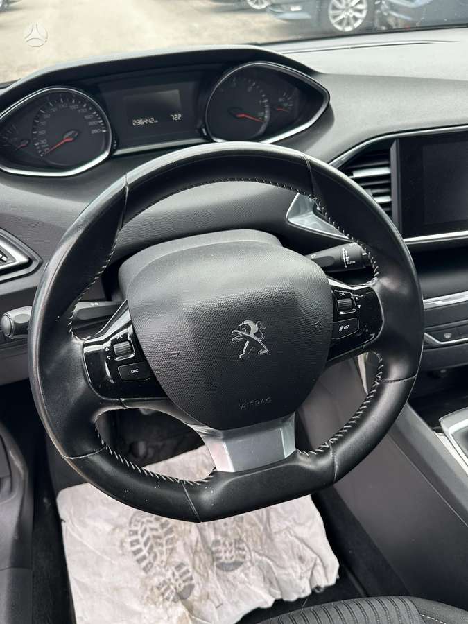 Peugeot 308, 1.6 l., Универсал