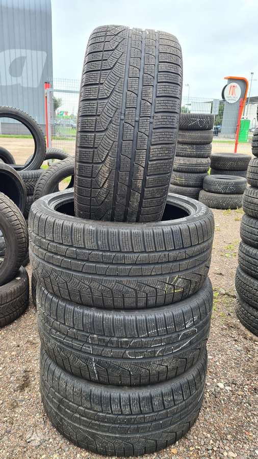 Pirelli Winter Sottozero, winter 275/35 R20