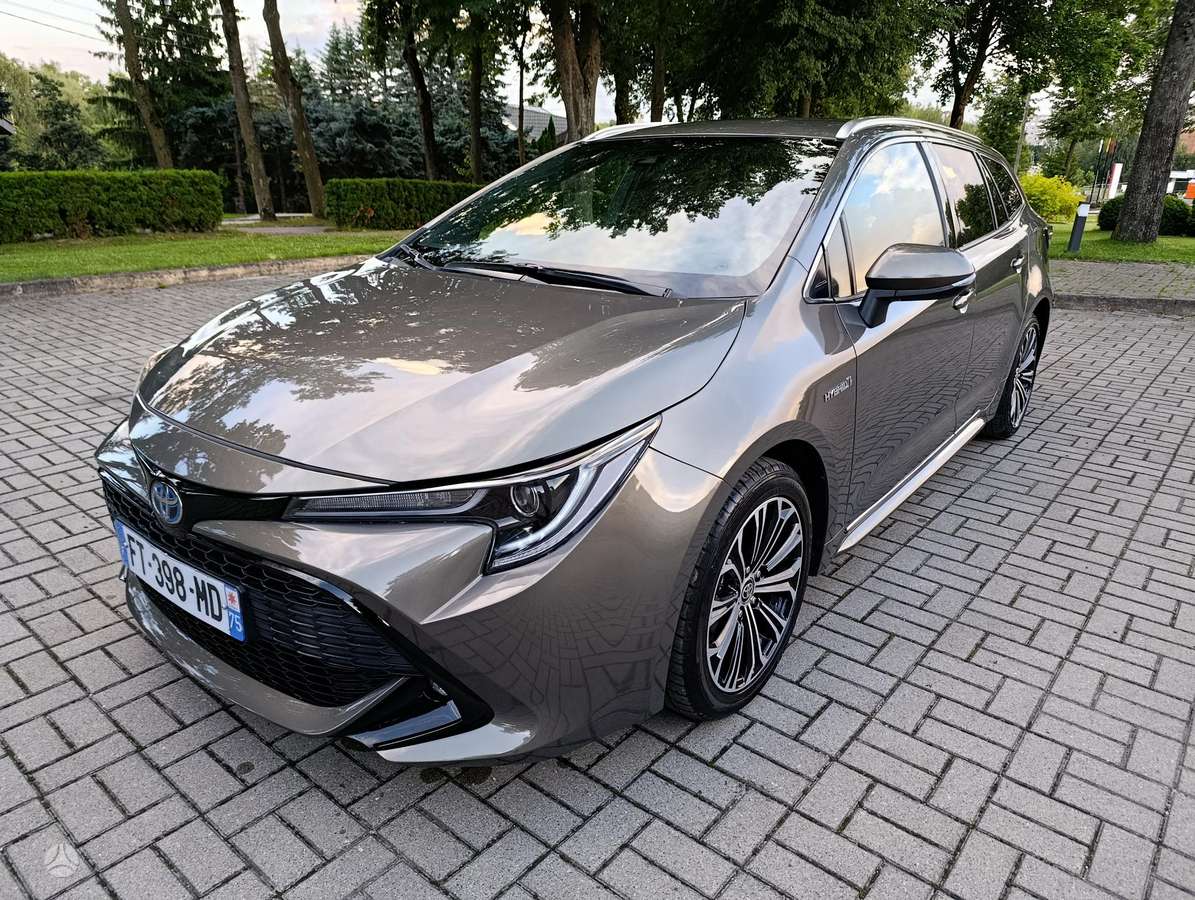 Toyota Corolla - 2