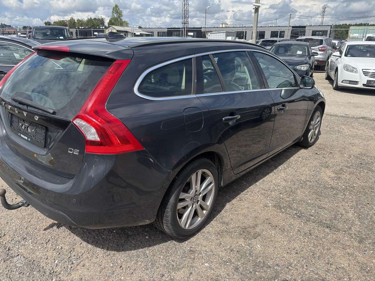 Volvo V60 - 6