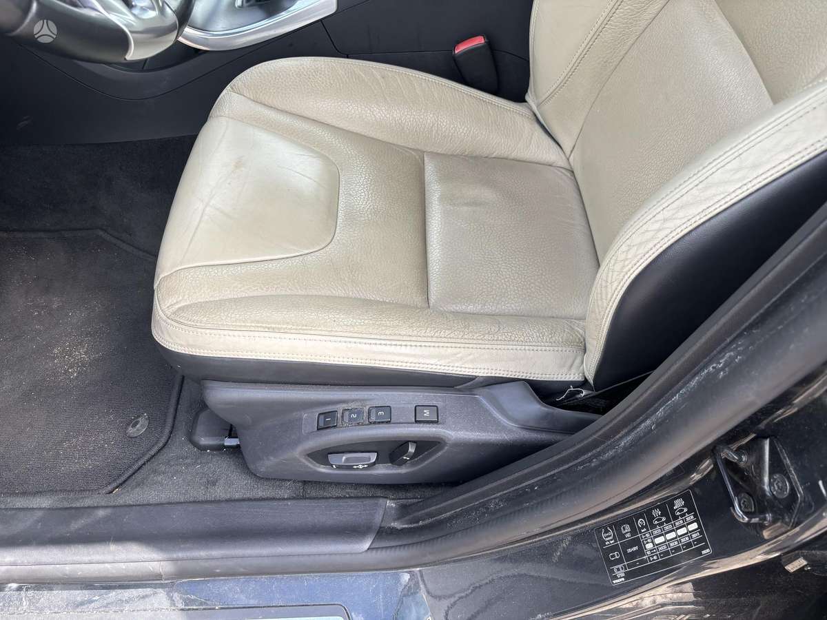 Volvo V60 - 8