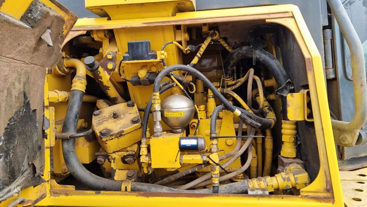 Komatsu D 61 PX-15 E0, buldozeriai