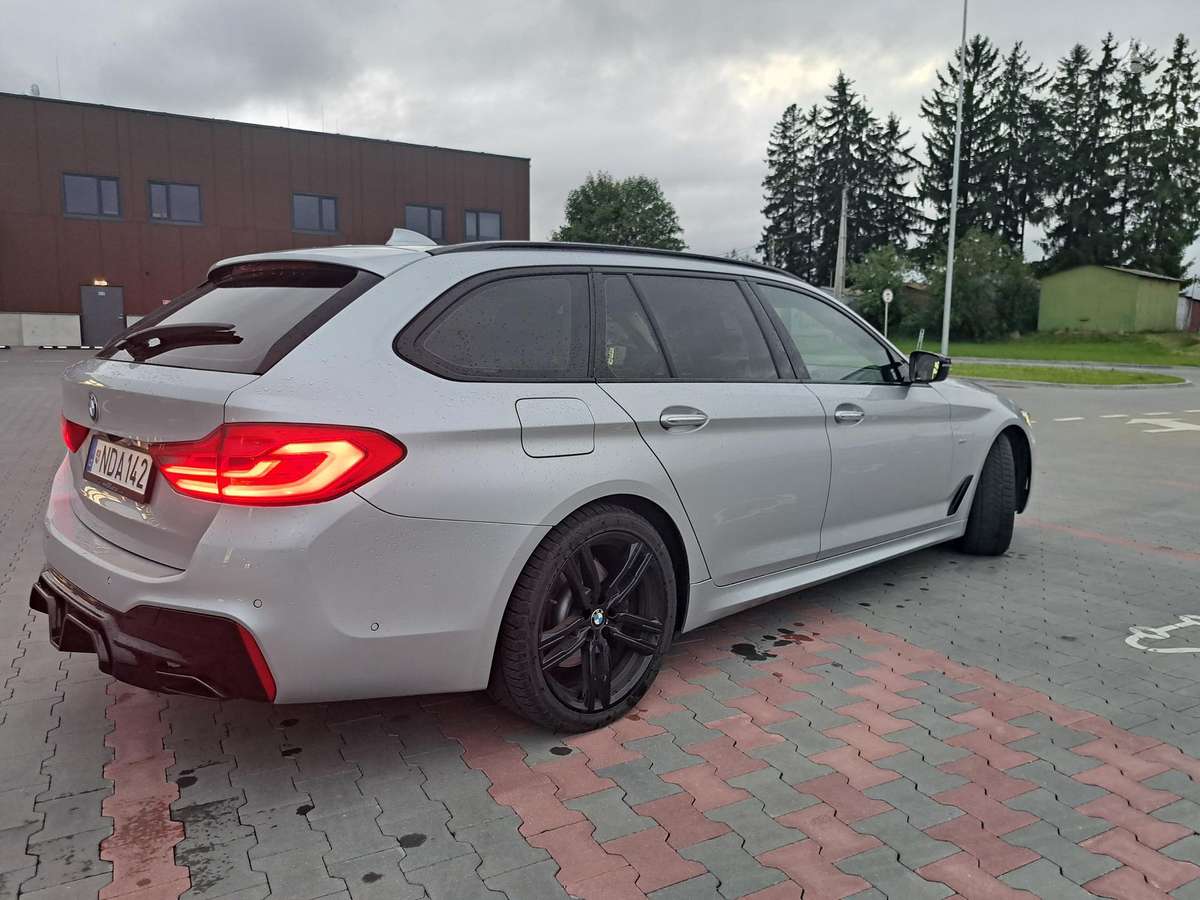 BMW 520, 2.0 l., wagon
