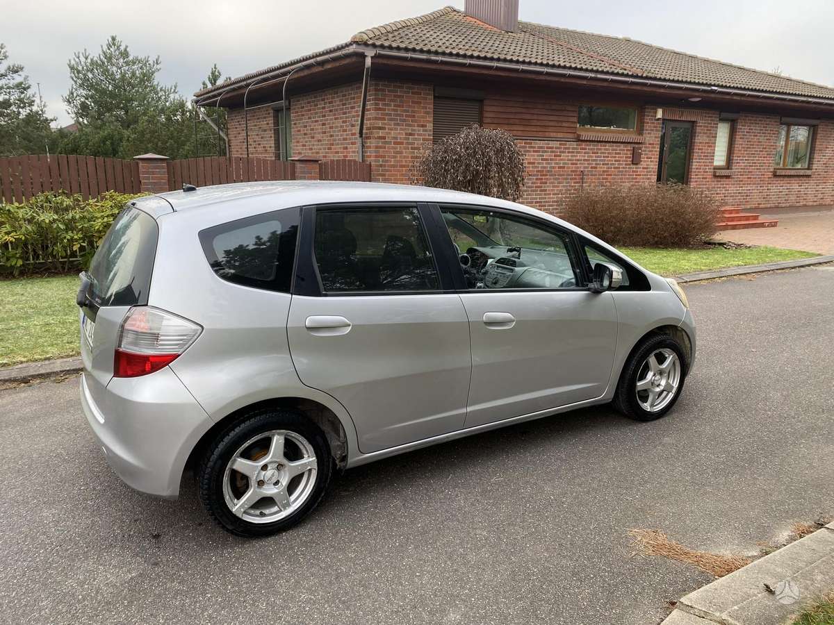 Honda Jazz, 1.3 l., hatchback