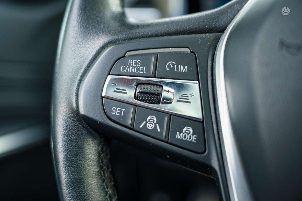 BMW 320, 2.0 l., Седан