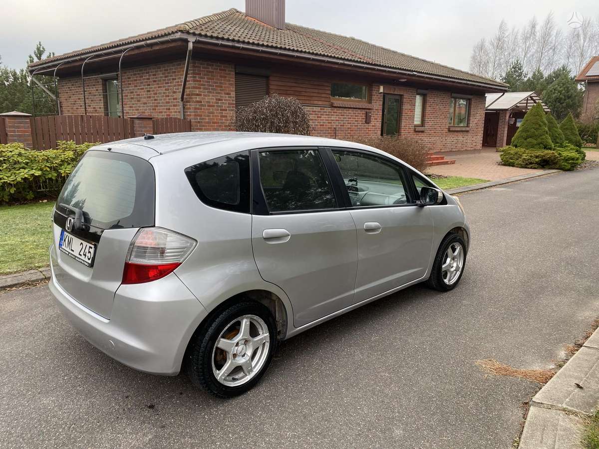 Honda Jazz, 1.3 l., hatchback