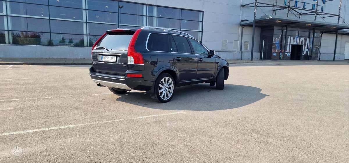 Volvo XC90 - 5