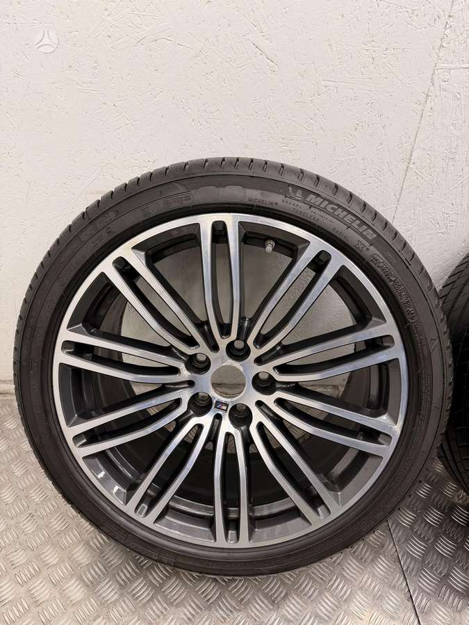 BMW 5, light alloy, R19