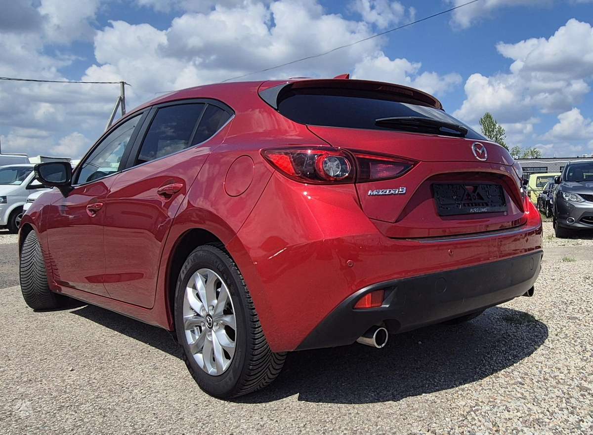 Mazda 3, 2.2 l., Хэтчбек