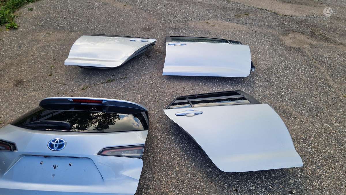 Toyota Corolla Durys airbag panele dirzai