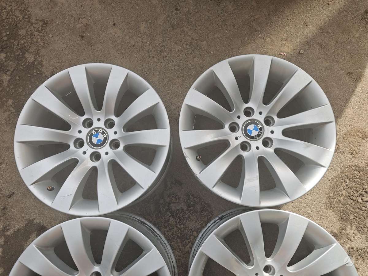 BMW E60, lengvojo lydinio, R17