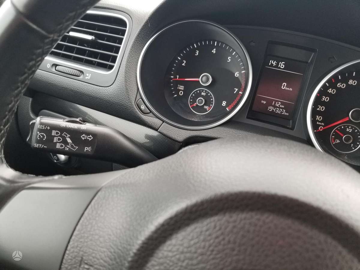 Volkswagen Golf, 1.2 l., Универсал