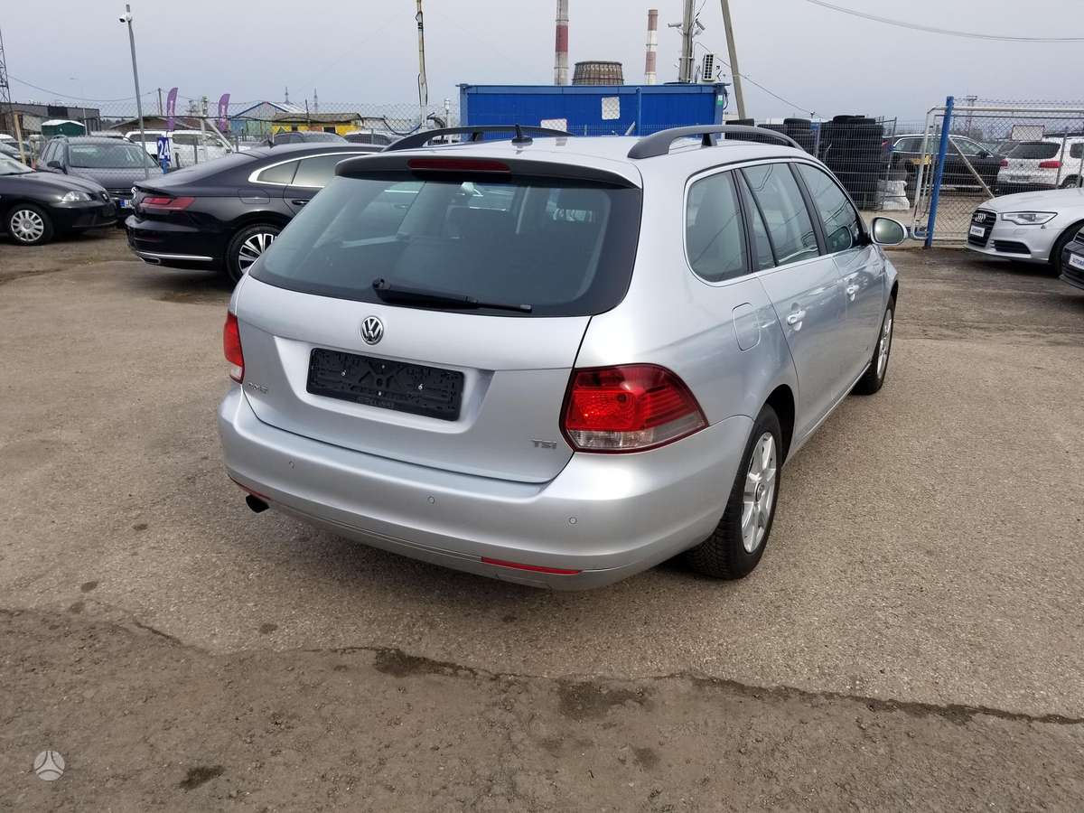 Volkswagen Golf, 1.2 l., Универсал