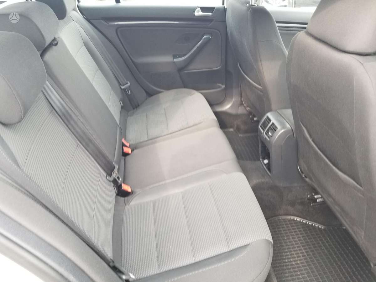 Volkswagen Golf, 1.2 l., Универсал