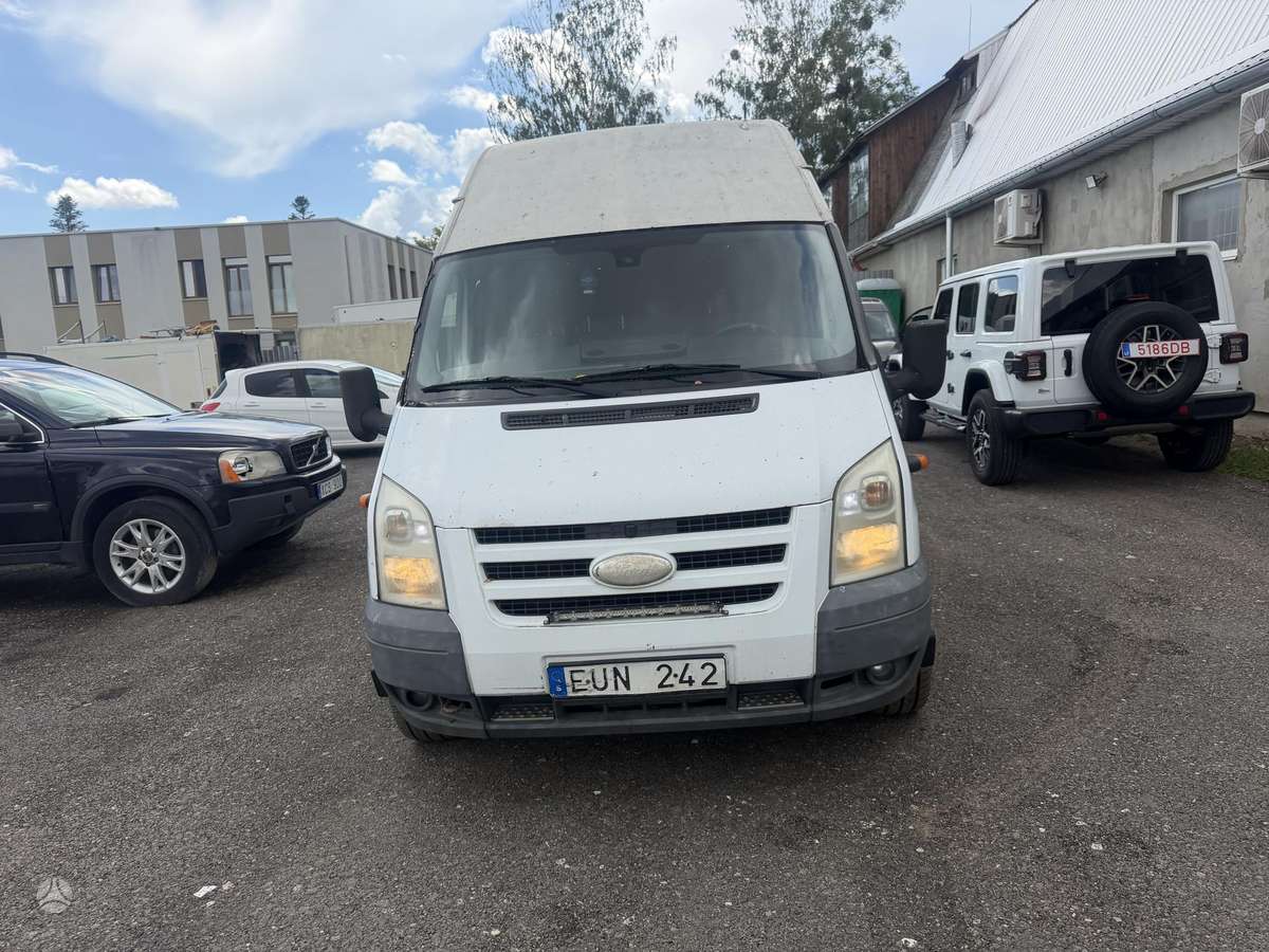 Ford Transit, 2.4 l., cargo van
