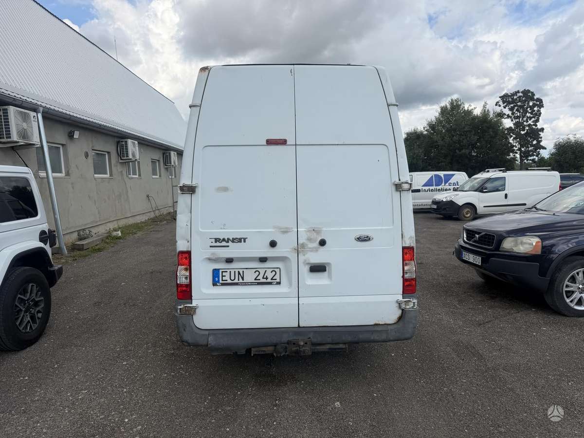 Ford Transit, 2.4 l., cargo van