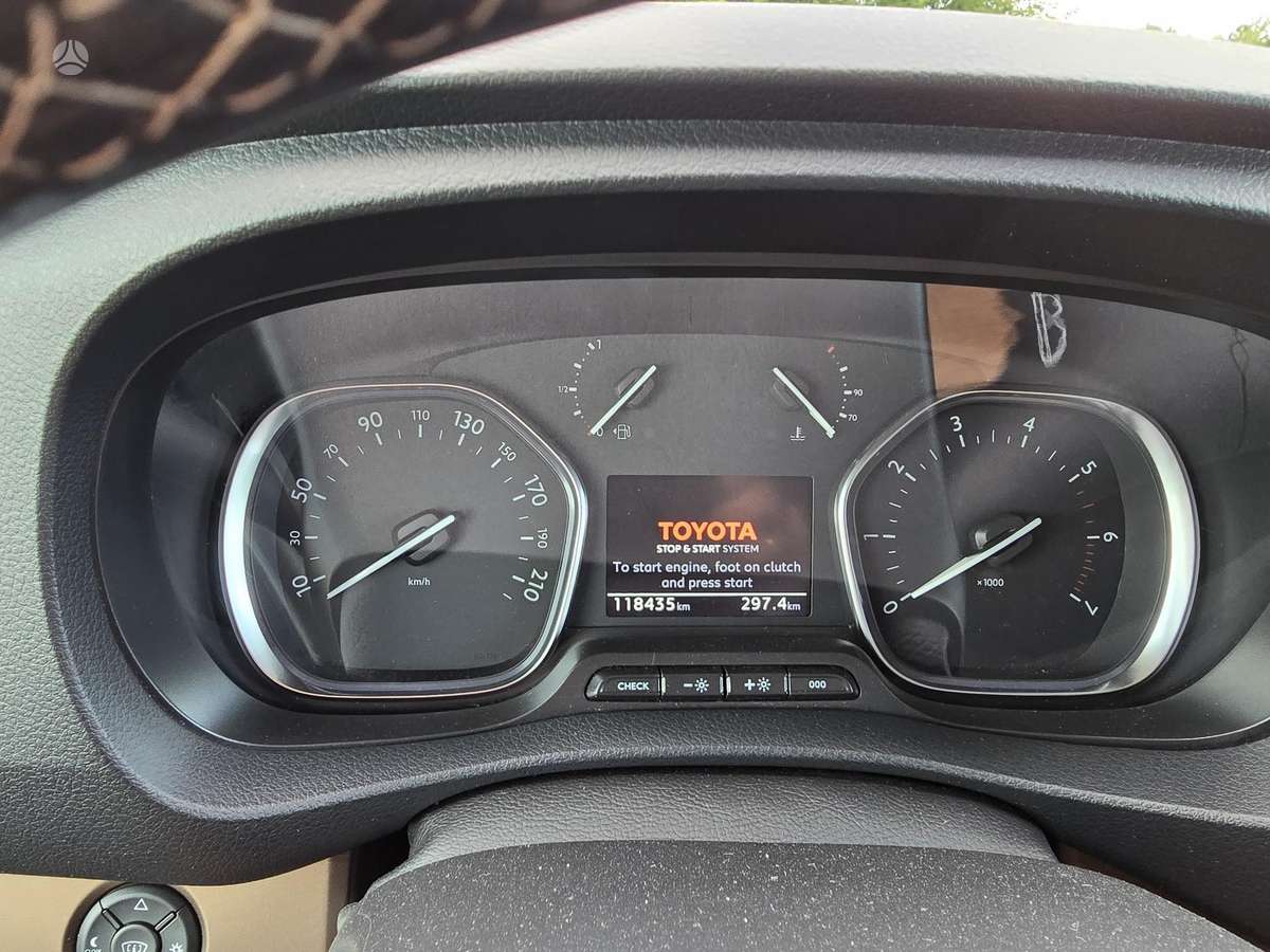 Toyota Proace Verso - 12