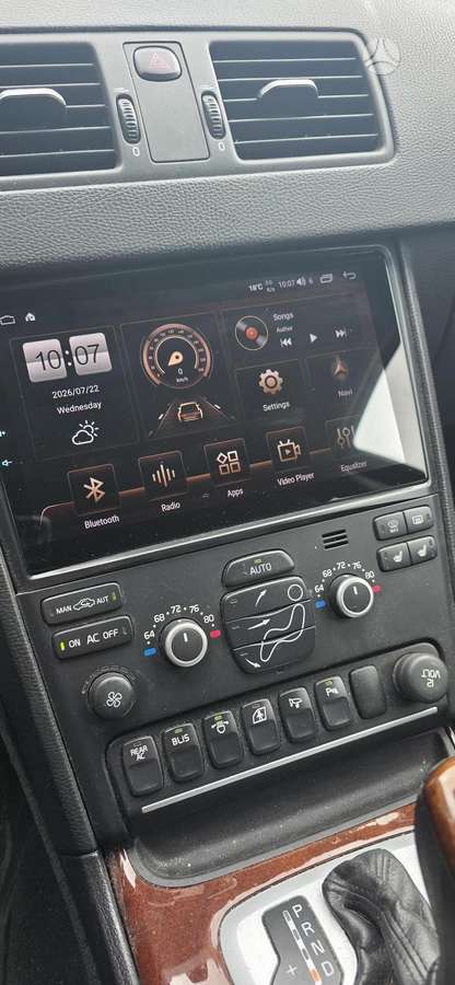 Volvo XC90 - 9