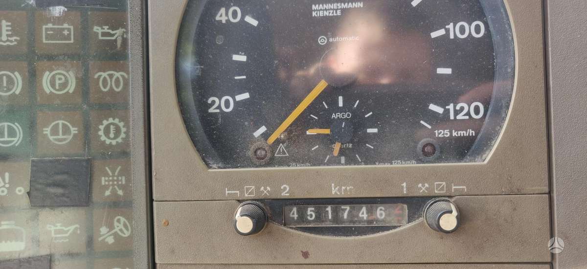 MAN Tripusis vertimas 19.272, самосвалы с краном