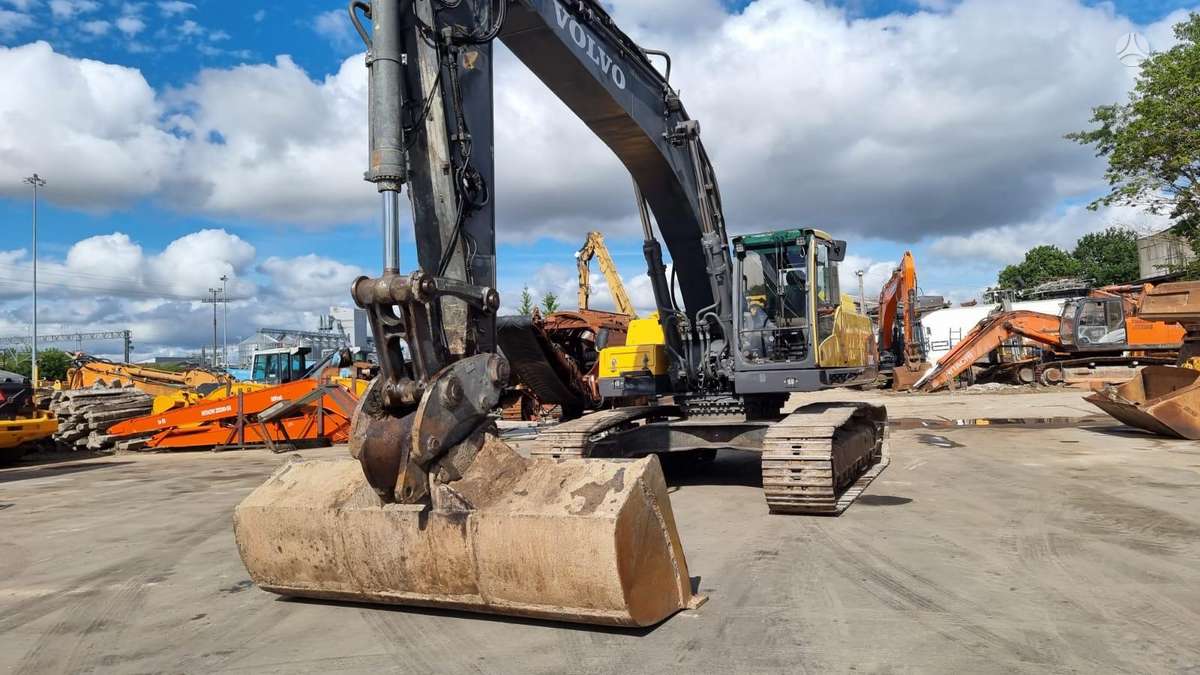 Volvo EC 360 C II, ekskavatoriai