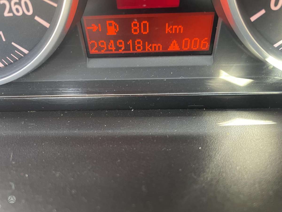 BMW 320, 2.0 l., Седан