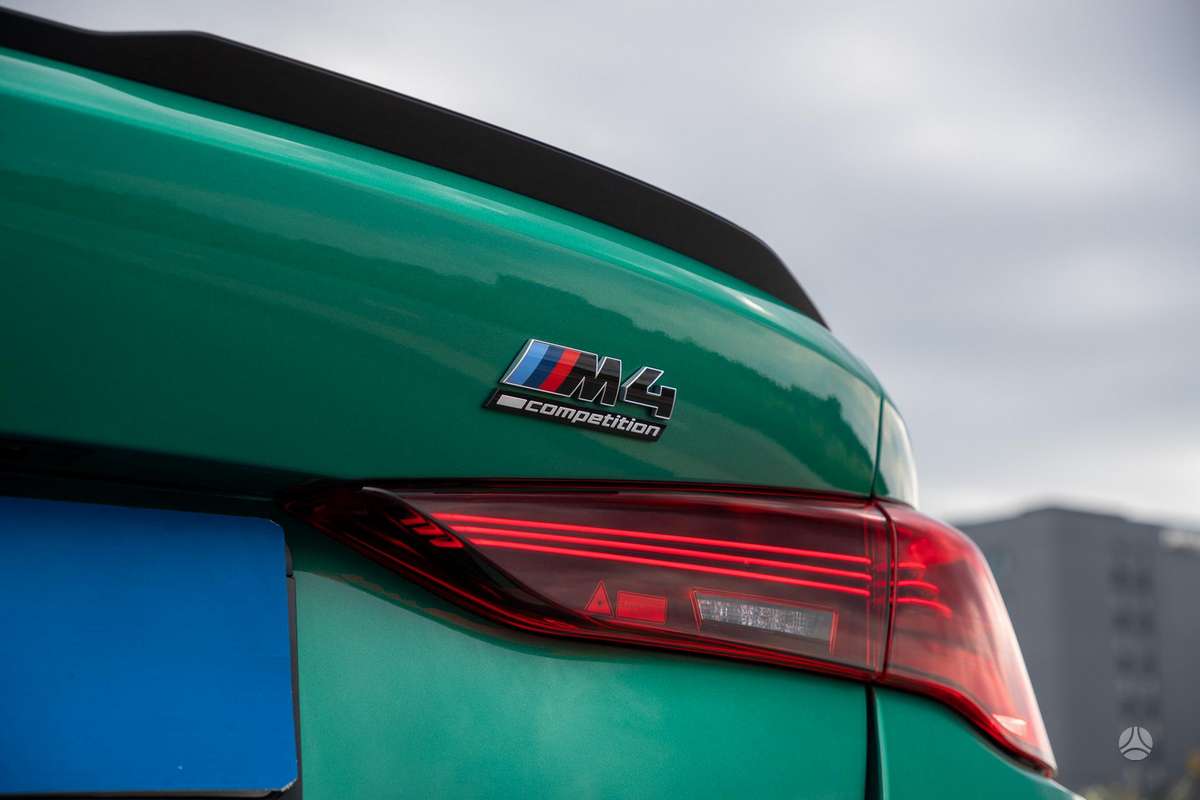 BMW M4, 3.0 l., coupe