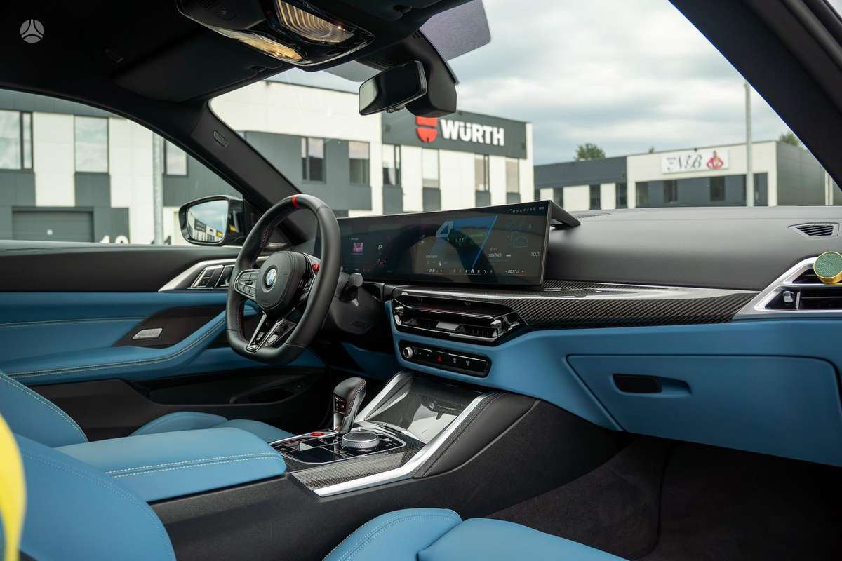 BMW M4, 3.0 l., coupe