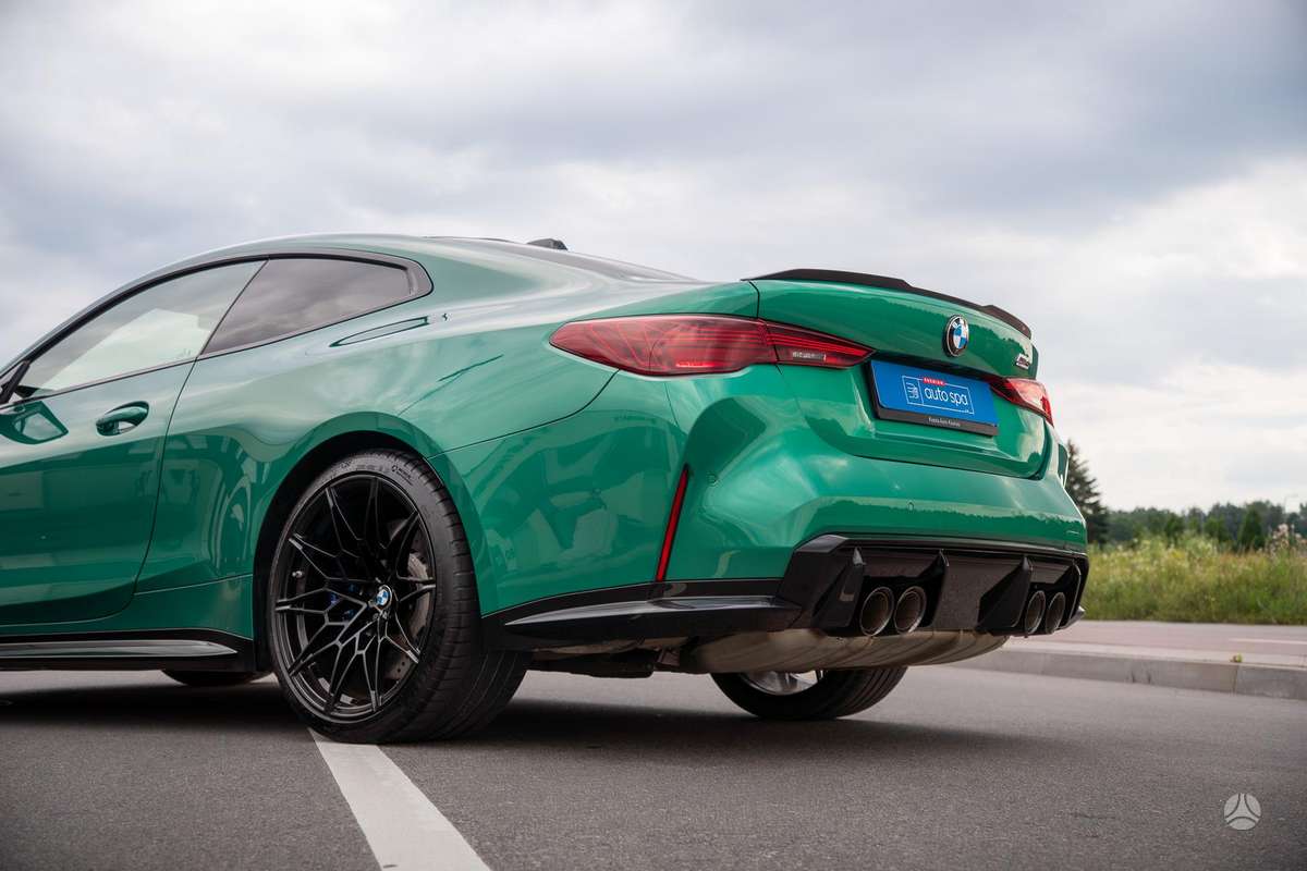 BMW M4, 3.0 l., coupe