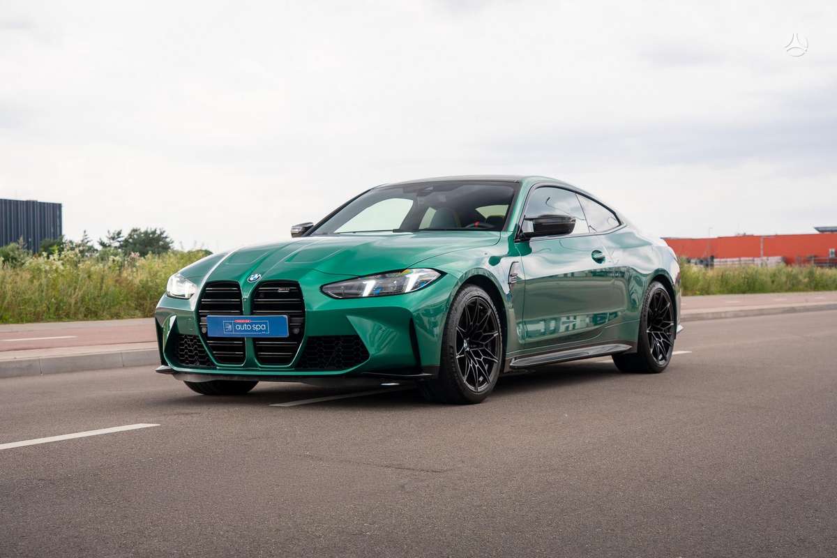 BMW M4, 3.0 l., coupe