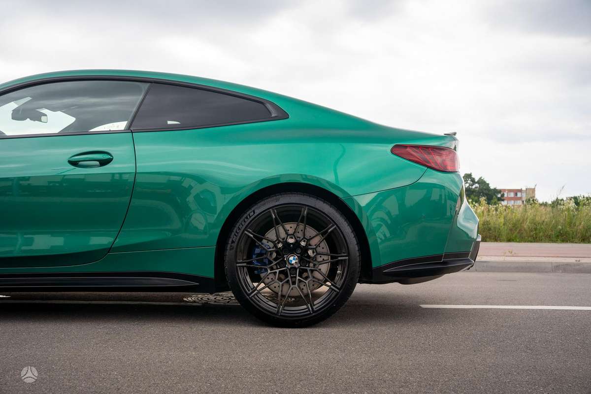 BMW M4, 3.0 l., coupe