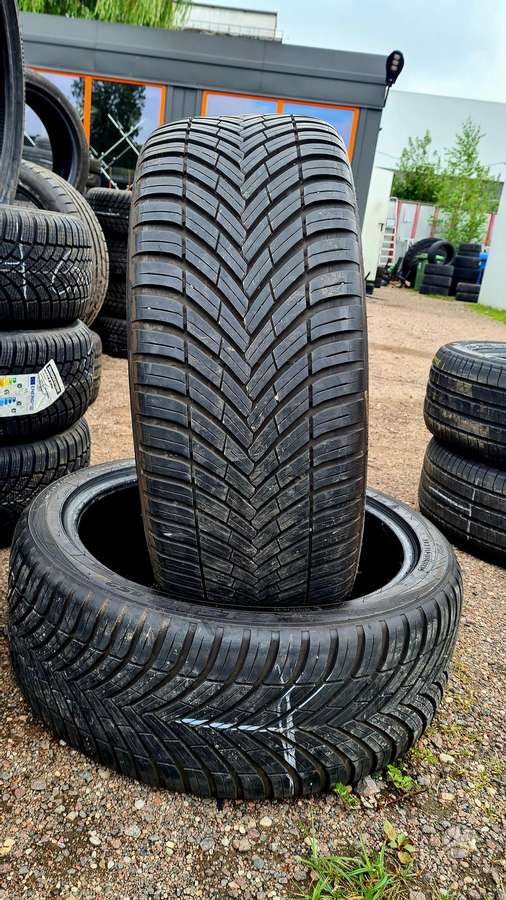 Toyo, universalios 245/40 R20