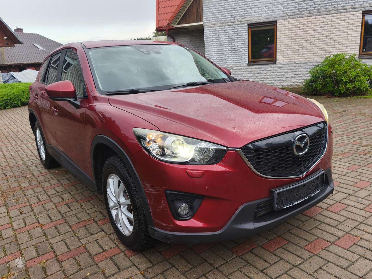 Mazda CX-5, 2.2 l., off-road / crossover