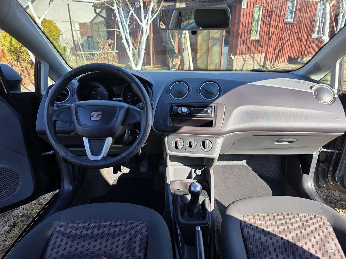 SEAT Ibiza - 10