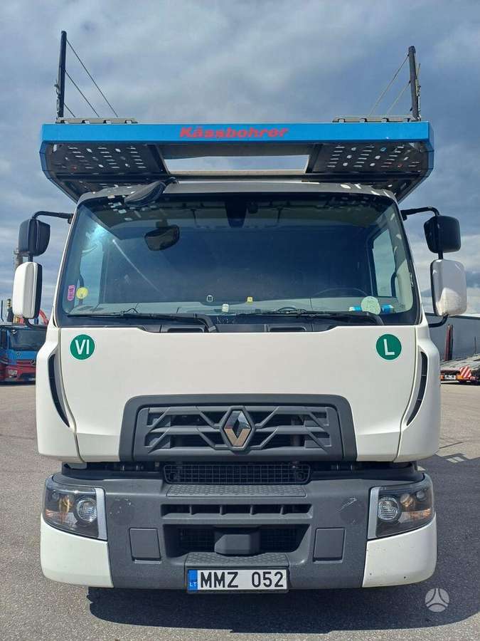 Renault Kassbohrer 2005, auto transporters