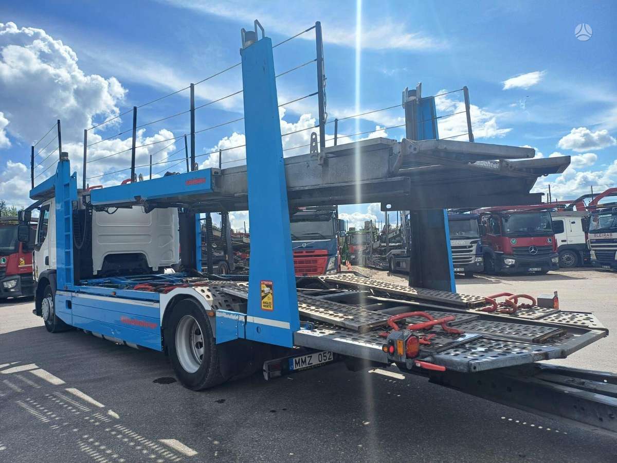 Renault Kassbohrer 2005, auto transporters
