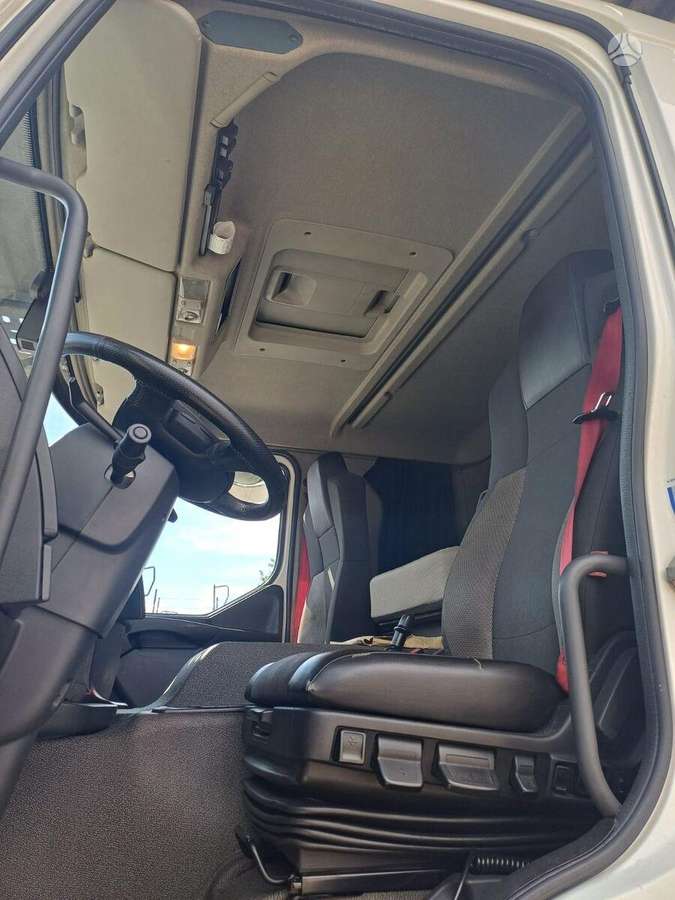 Renault Kassbohrer 2005, auto vedēji