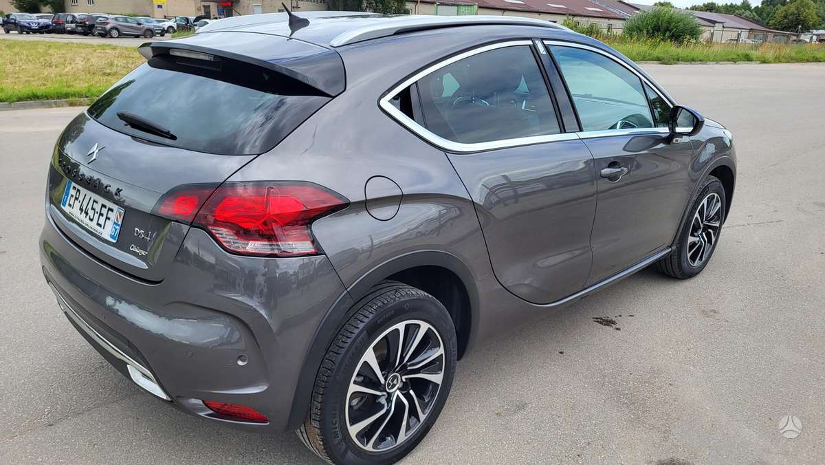 Citroen DS4, 1.2 l., Хэтчбек