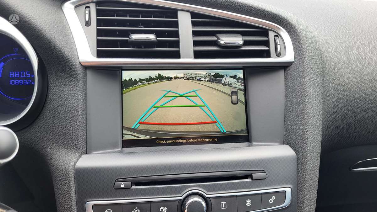 Citroen DS4, 1.2 l., hatchback